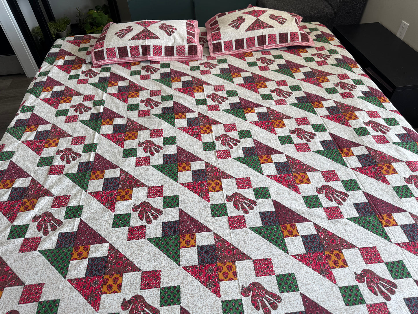 Hand-Block Printed Cotton Queen Bedsheet – Multicolor Geometric | Aayamora